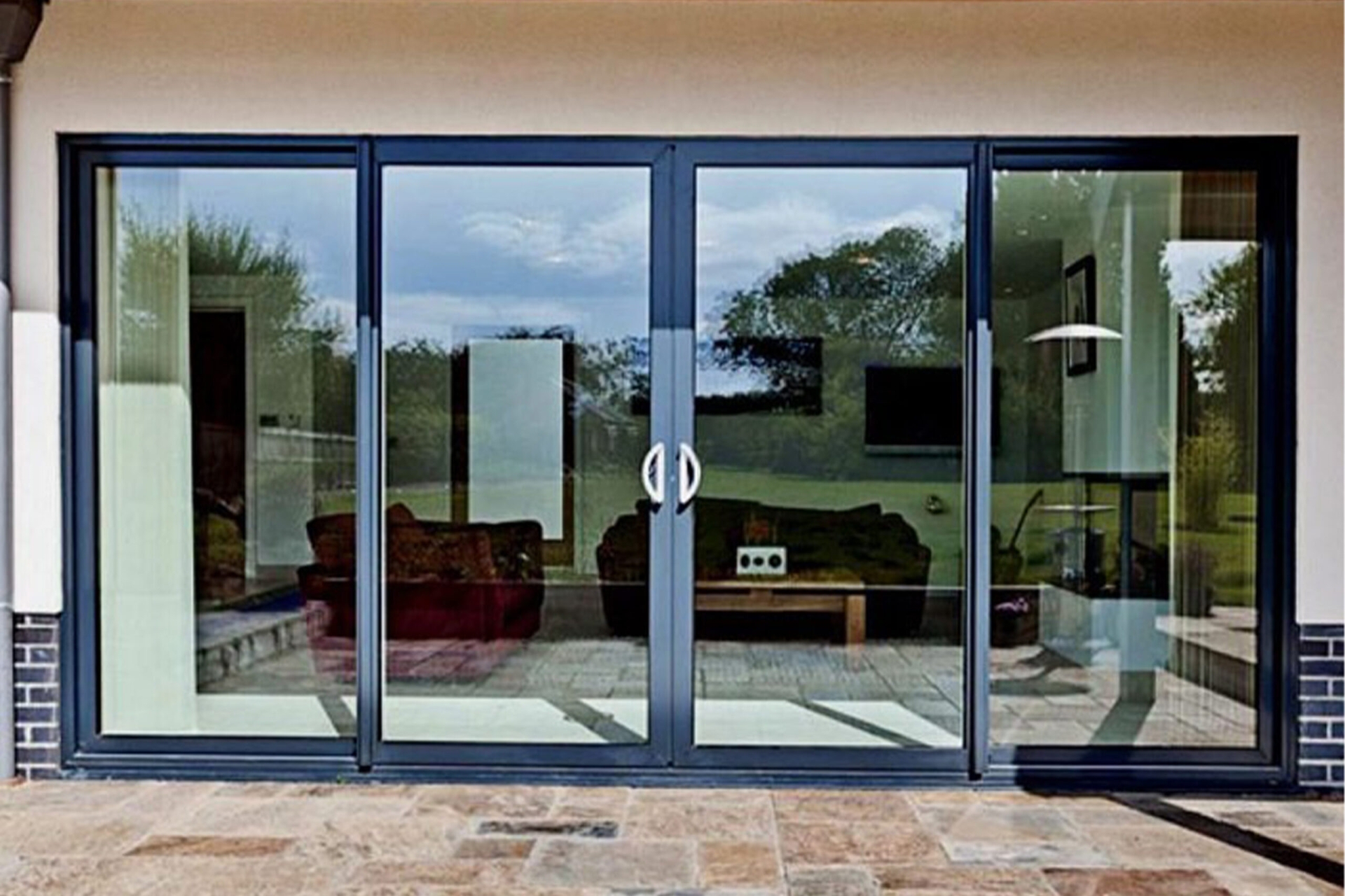 Alüminyum Doğrama Vitrin